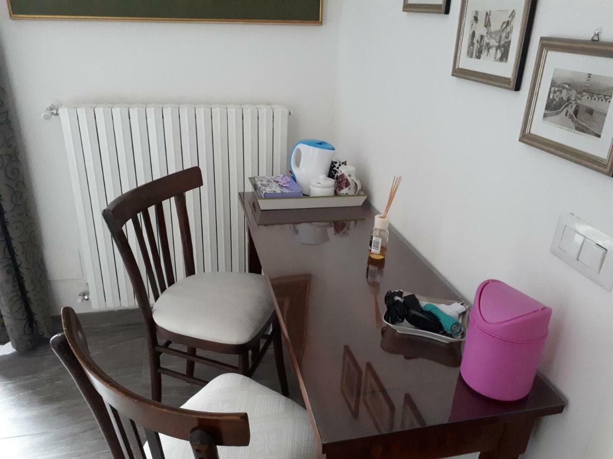 Oro Rosso Rooms Locazione Turistica 아레초 외부 사진